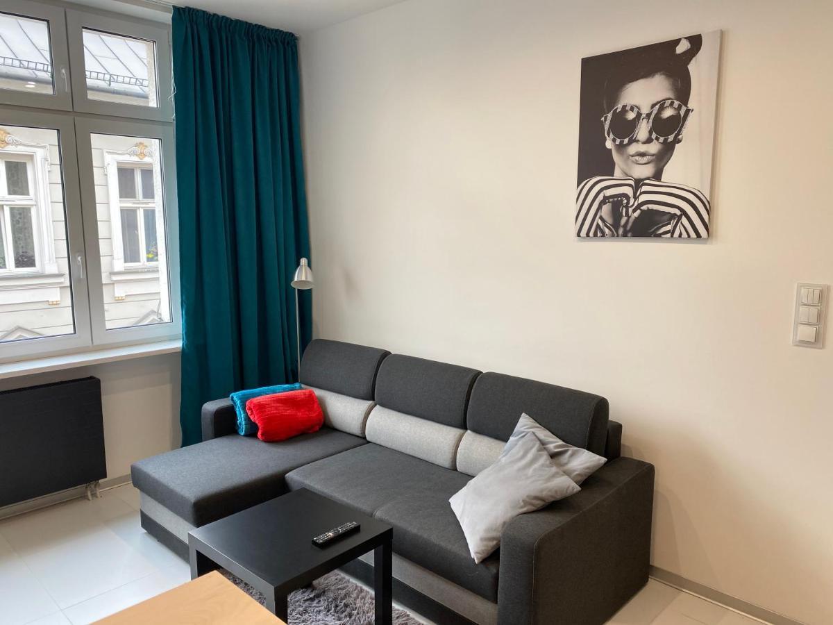 Apartamenty Planeta Bielsko-Biala Bagian luar foto